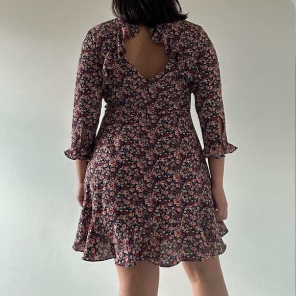 Topshop Floral Long Sleeve V Neck Ruffle Mini Dress - Picture 13 of 14